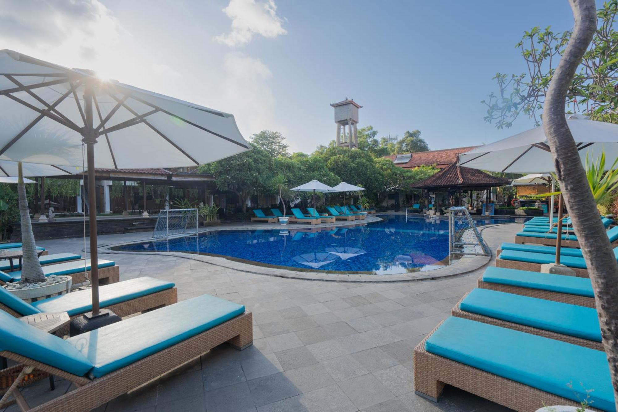 Kuta Beach Club Hotel Экстерьер фото